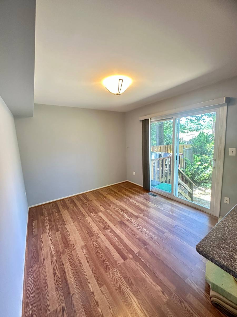 Townhouse for rent at 11553 Sullnick Way, Gaithersburg, MD 20878