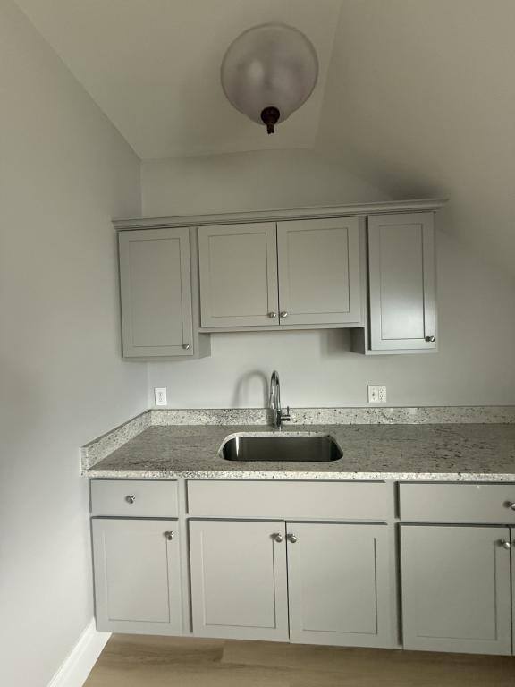 Apartment for rent at 467 Middle St, Fall River, MA 02724