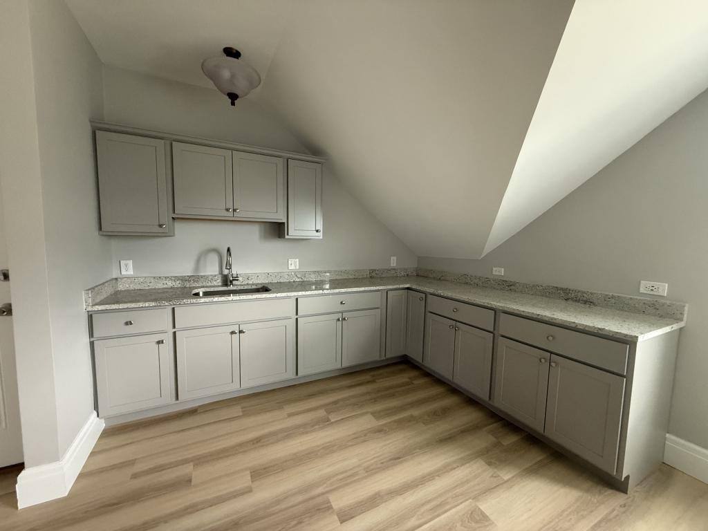 Apartment for rent at 467 Middle St, Fall River, MA 02724
