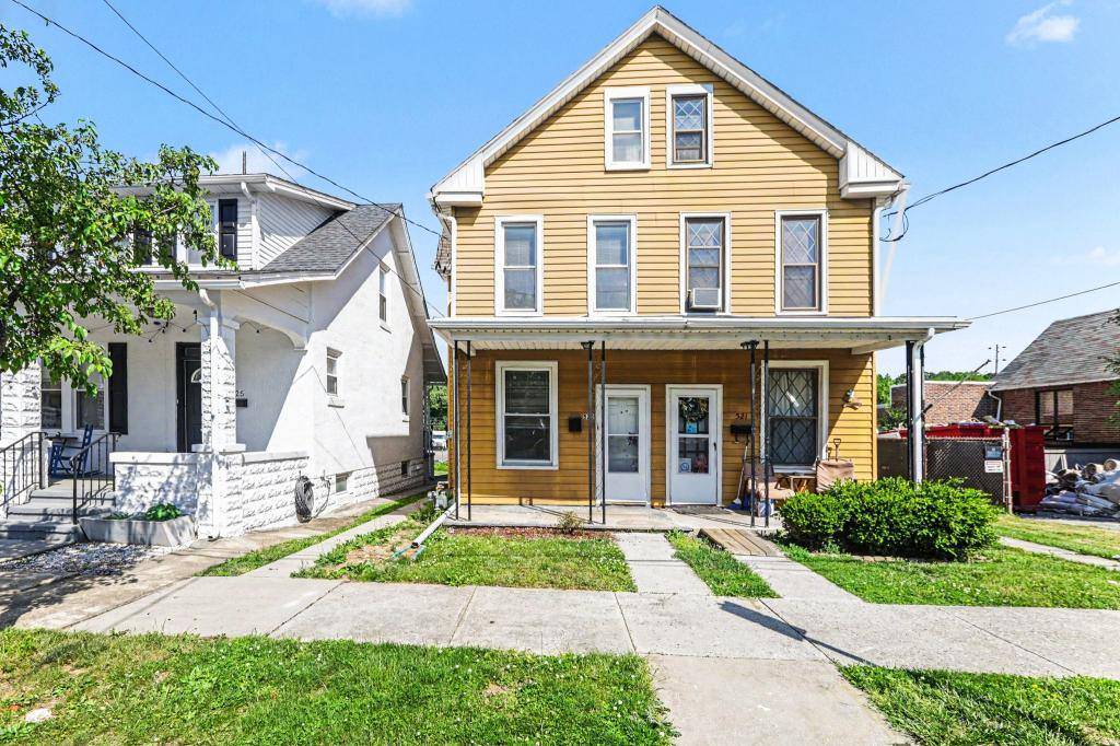Townhouse for rent at 523 Bosler Ave, Lemoyne, PA 17043