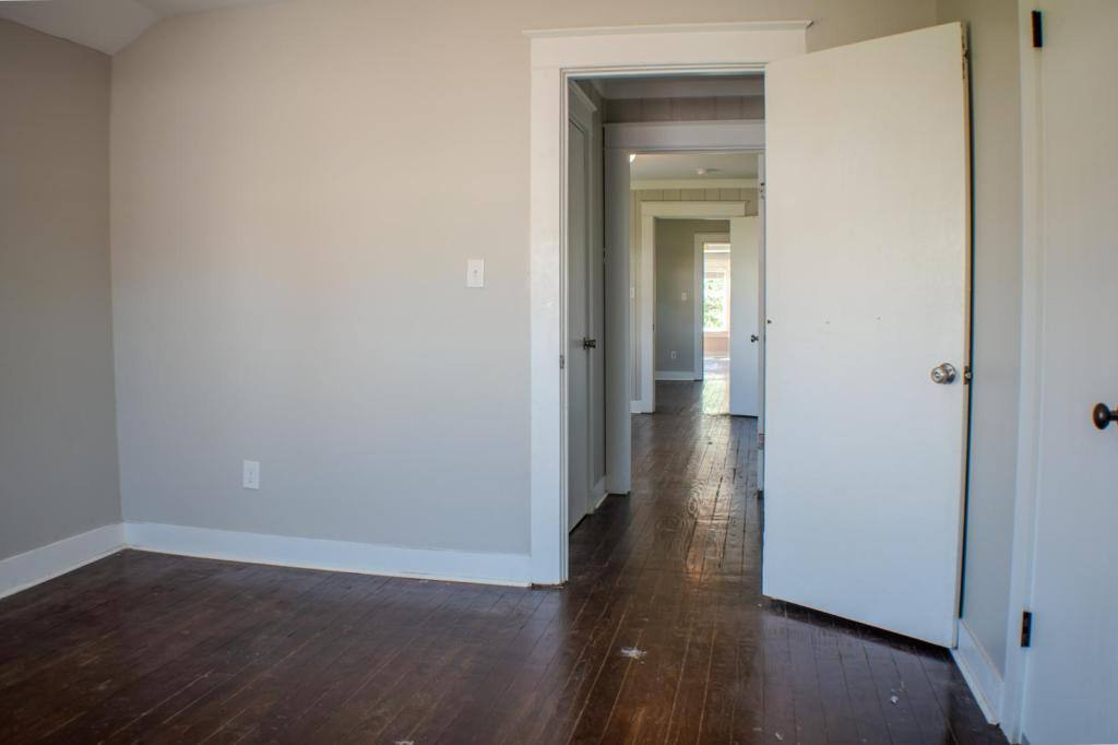 Apartment for rent at 304 W Colville St, McMinnville, TN 37110