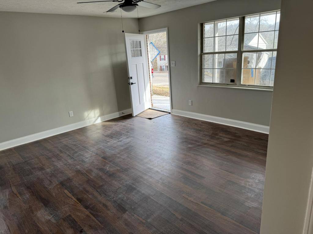 Townhouse for rent at 2911 Beaverwood Dr, Knoxville, TN 37918
