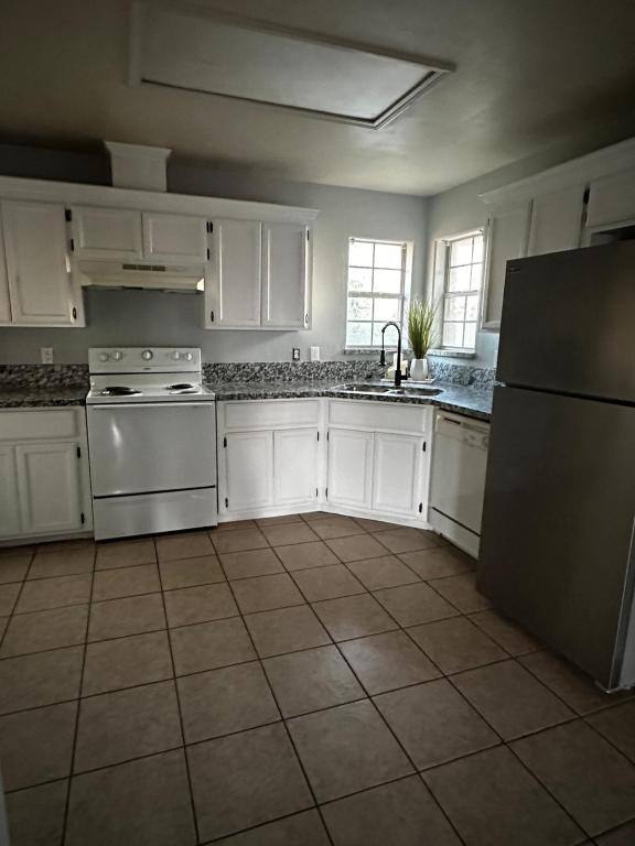 Apartment for rent at 1301 N Sal St #4, Edinburg, TX 78541