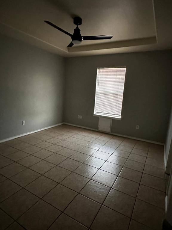 Apartment for rent at 1301 N Sal St #4, Edinburg, TX 78541