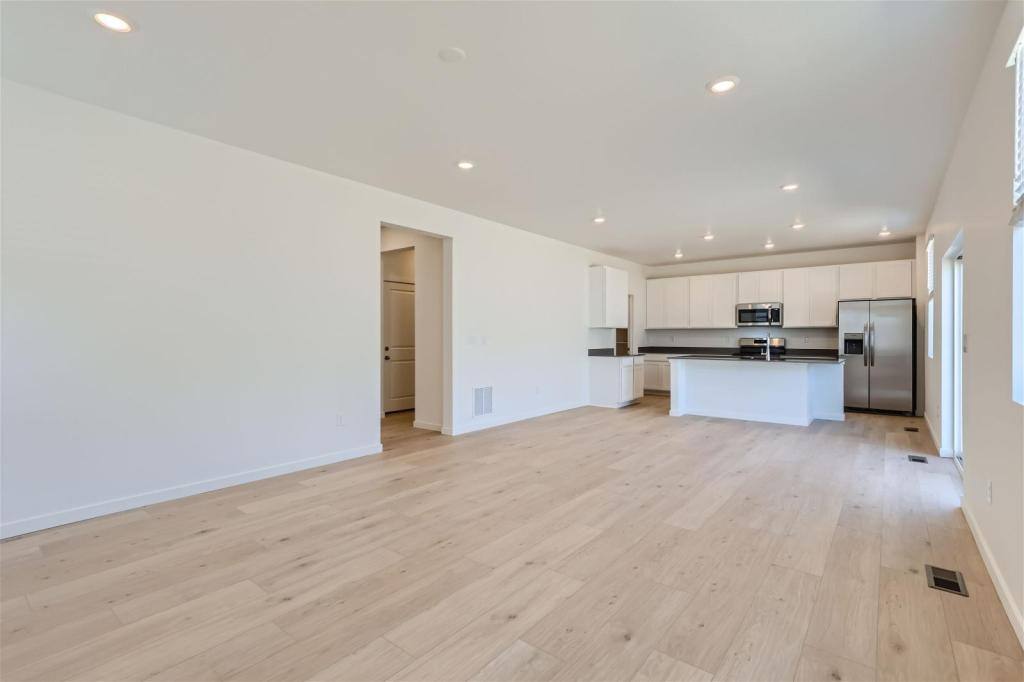 House for rent at 10983 Olathe St, Commerce City, CO 80022