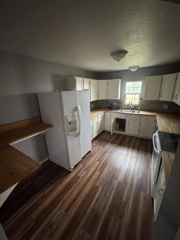 House for rent at 4515 Co Rd #107, Gatesville, TX 76528