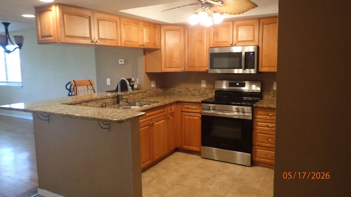 Townhouse for rent at 9614 Tara Cay Court, Seminole, FL 33776