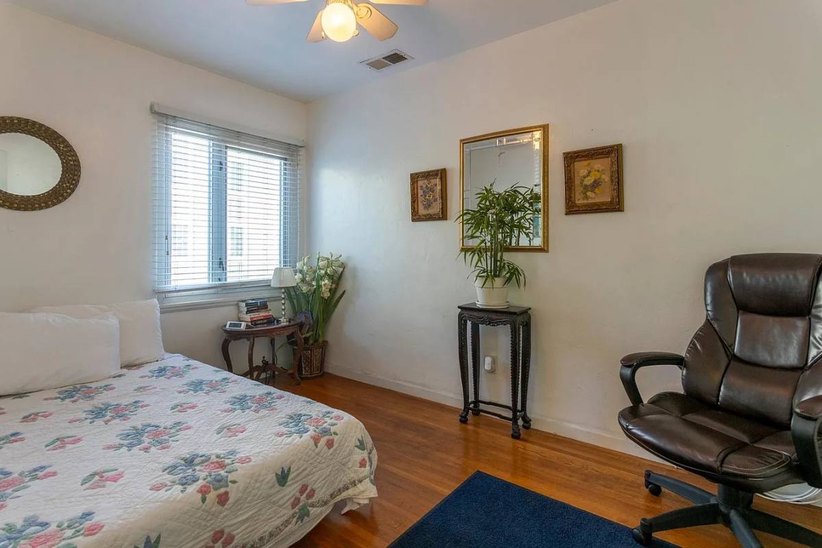 Apartment for rent at 434 Fir St, San Diego, CA 92101