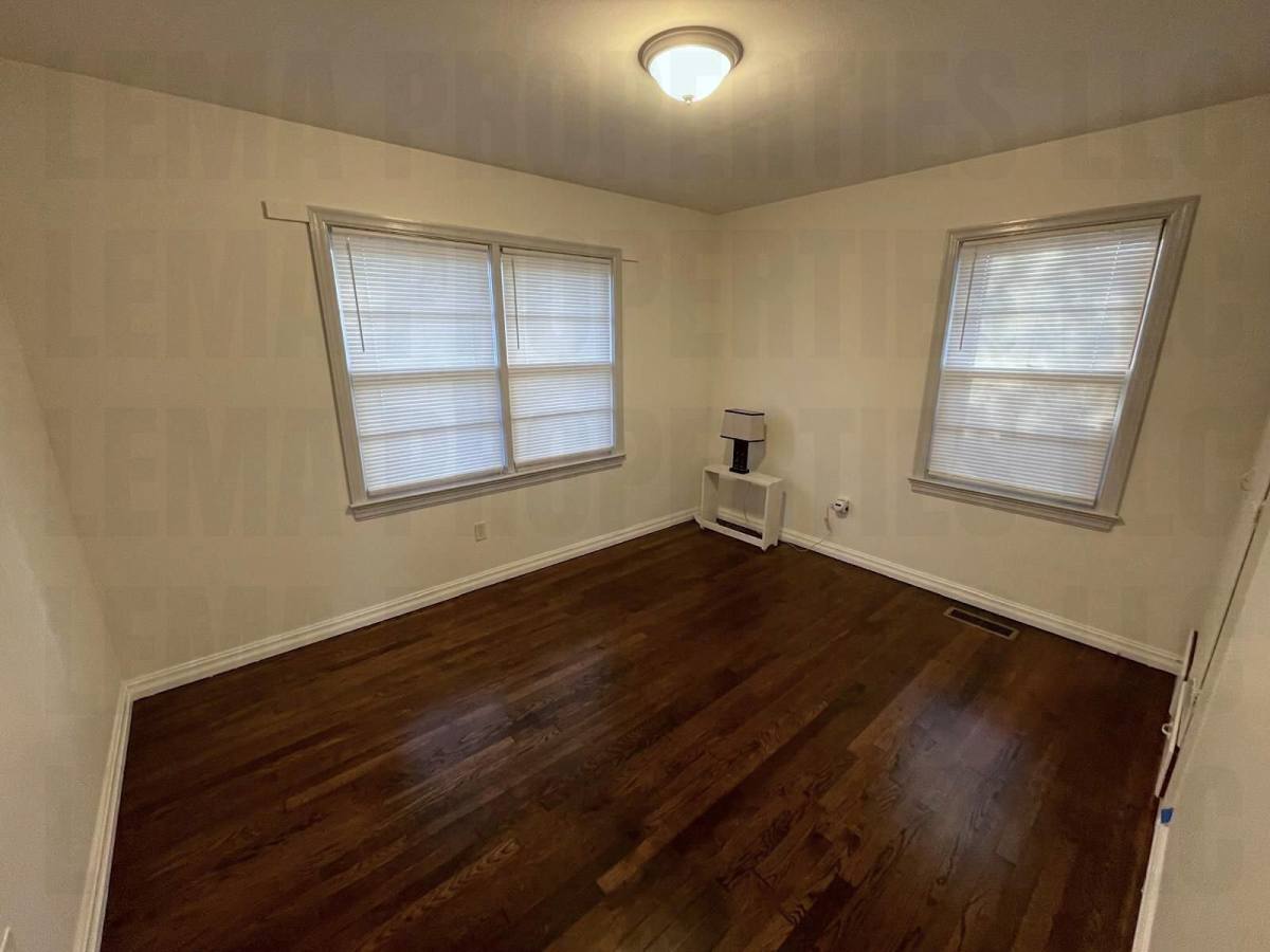 House for rent at 1103 E 2nd St, Tuscumbia, AL 35674