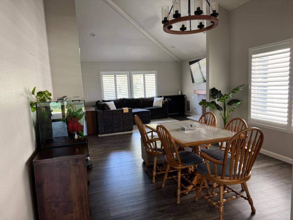 House for rent at 1918 Firestone Dr, Escondido, CA 92026