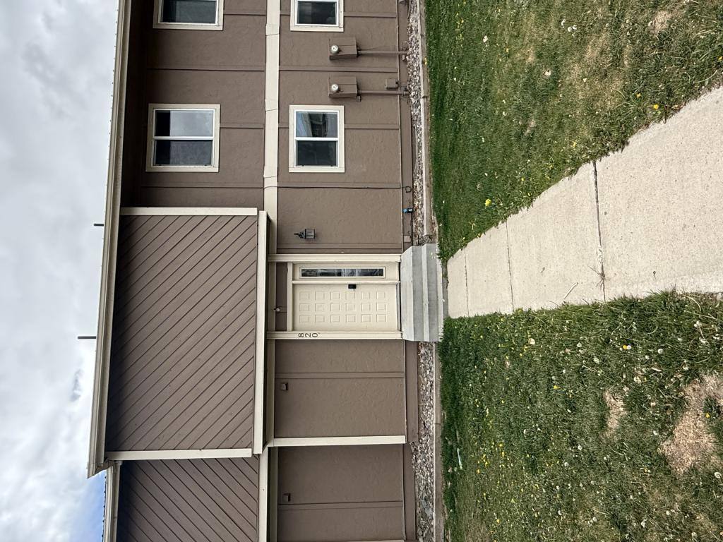 Townhouse for rent at 820 Moccasin Lane, Rock Springs, WY 82901