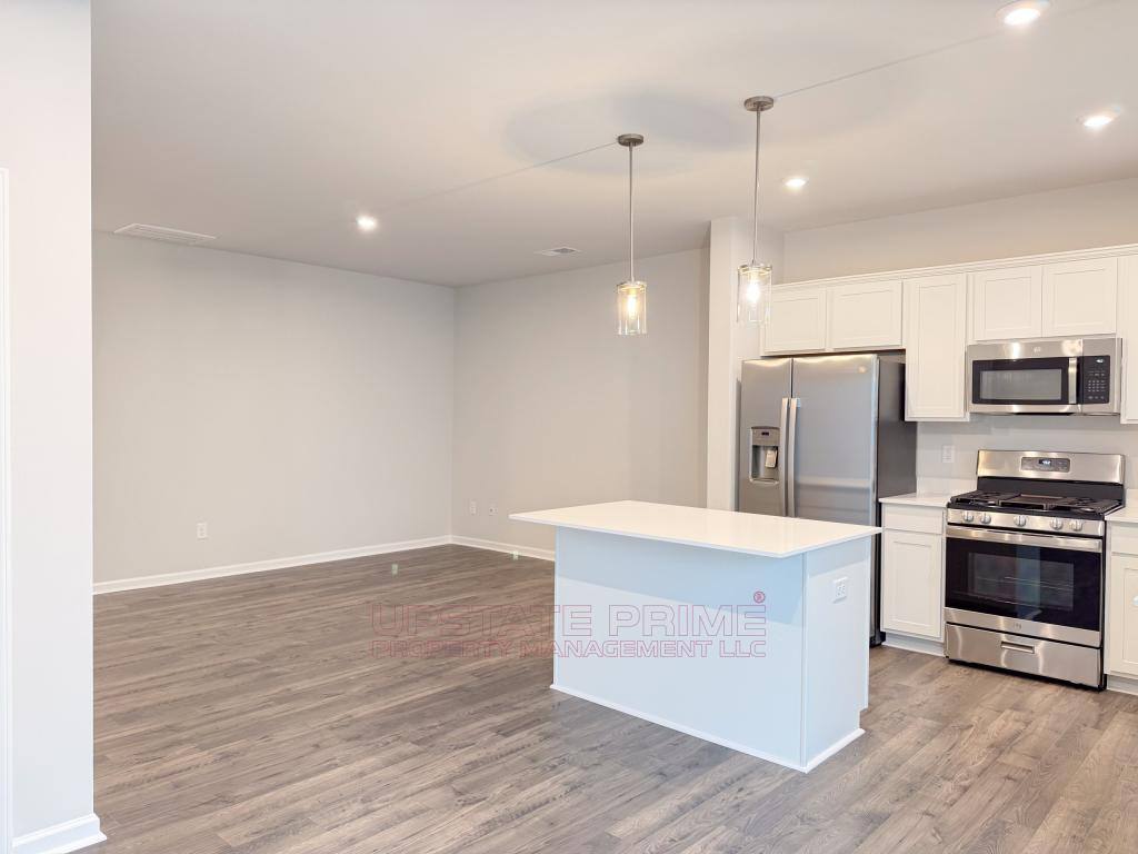 Townhouse for rent at 168 Randwick Lane, Greer, SC 29651