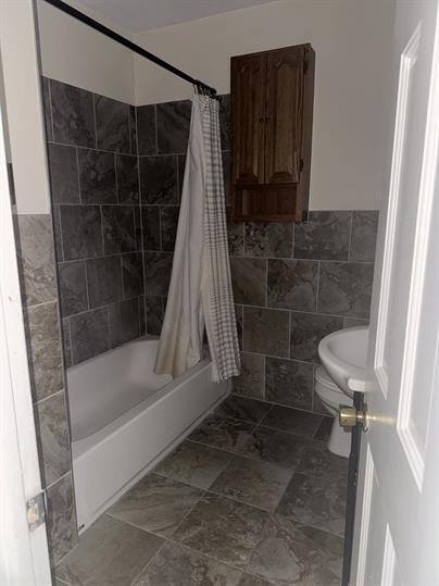 Apartment for rent at 910 Florida Ave #4, Martinsburg, WV 25401