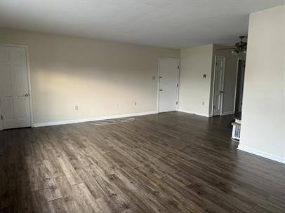 Apartment for rent at 910 Florida Ave #4, Martinsburg, WV 25401
