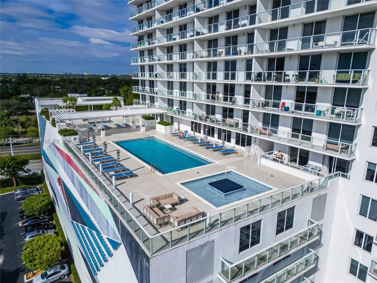 Apartment for rent at 4250 Biscayne Blvd #914, Miami, FL 33137