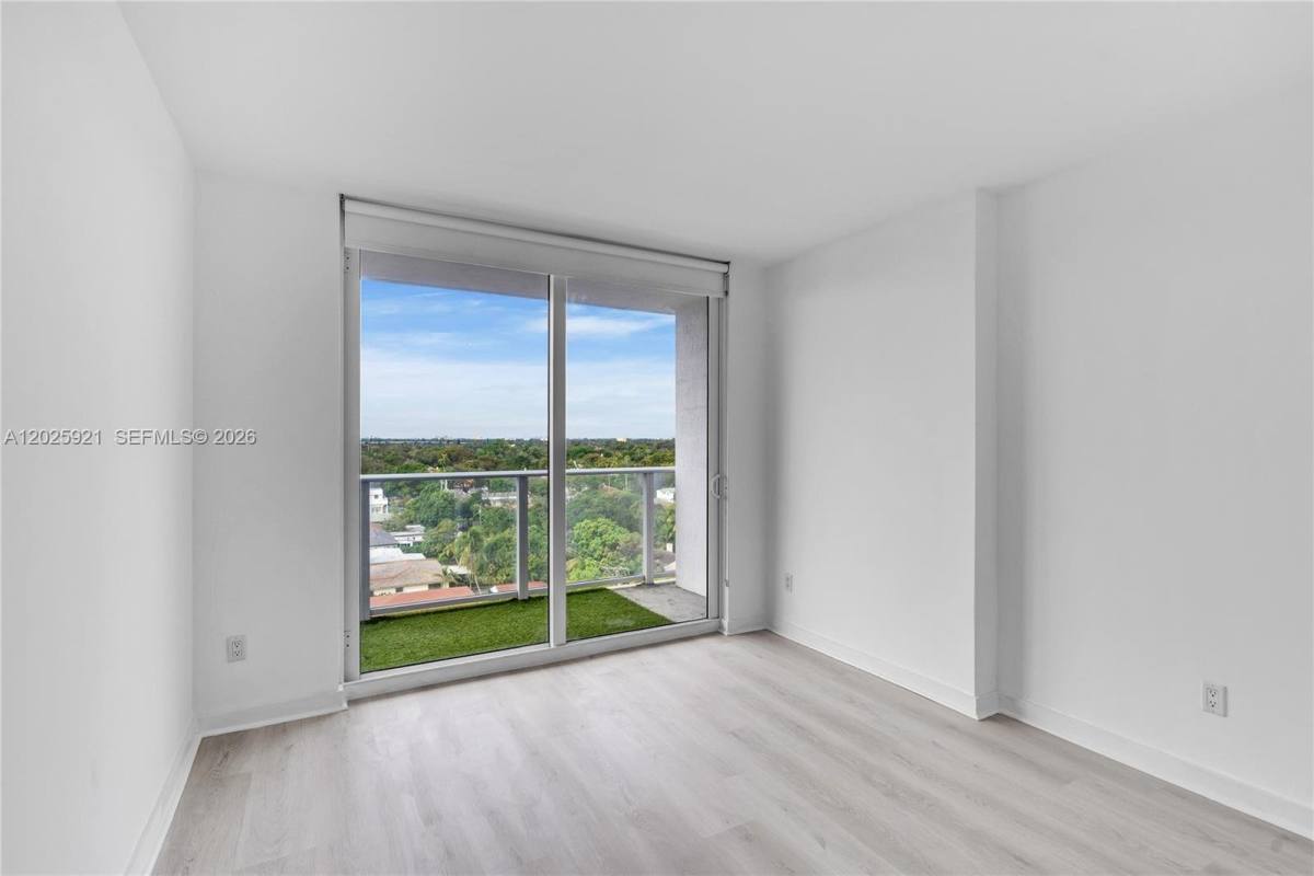 Apartment for rent at 4250 Biscayne Blvd #914, Miami, FL 33137