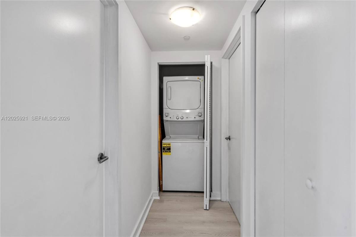 Apartment for rent at 4250 Biscayne Blvd #914, Miami, FL 33137