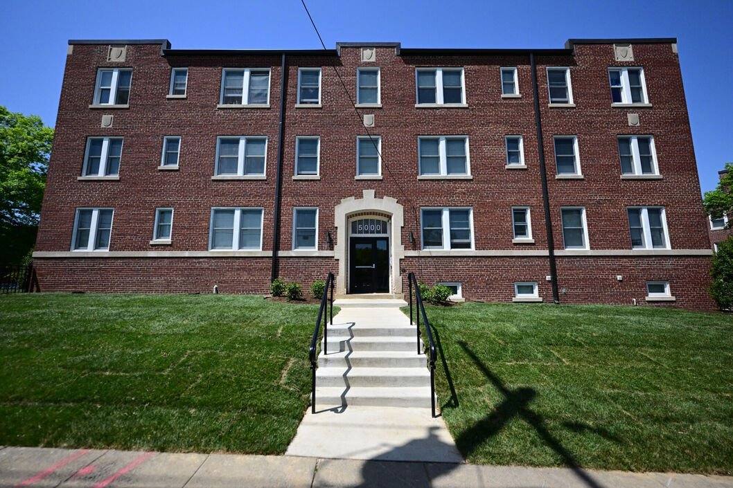 Apartment for rent at 5000 - 5040 New Hampshire Ave NW #201, Washington, DC 20011