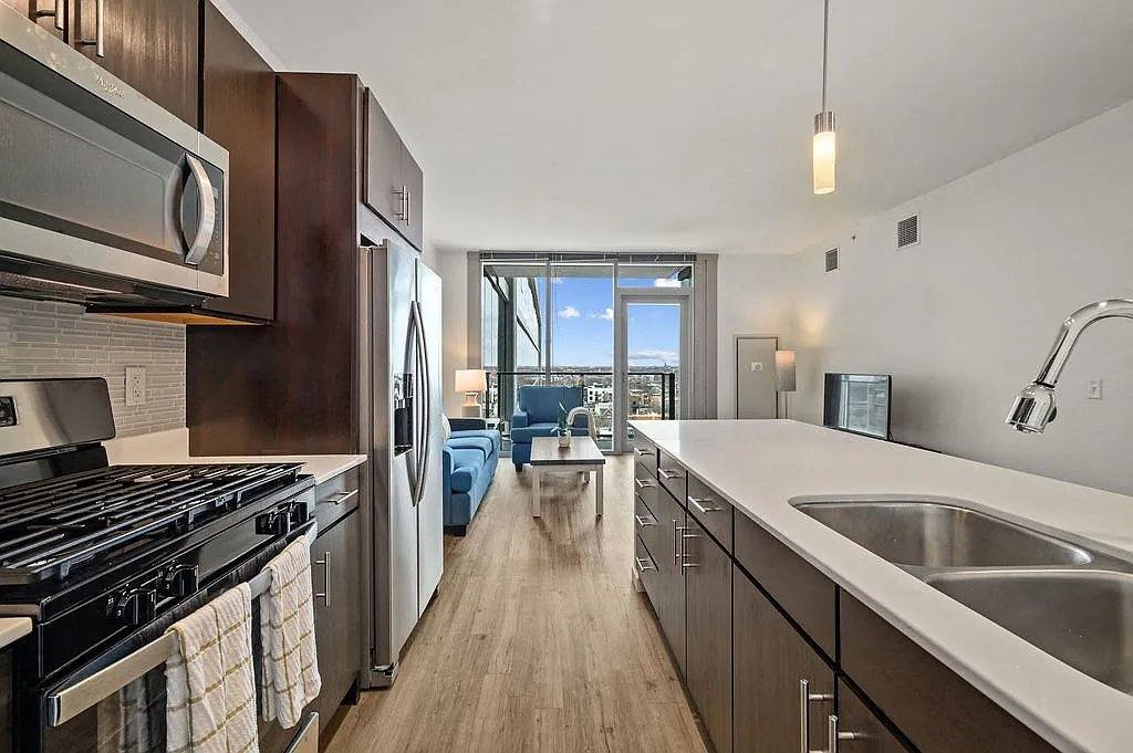 Apartment for rent at 3750 N Halsted St, Chicago, IL 60613