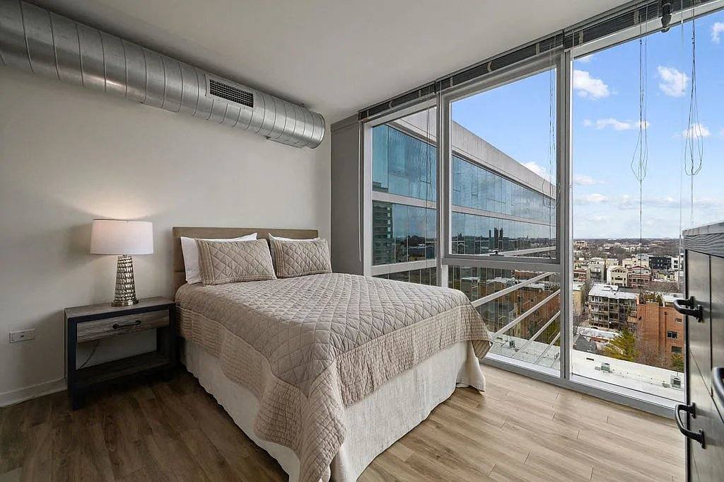 Apartment for rent at 3750 N Halsted St, Chicago, IL 60613