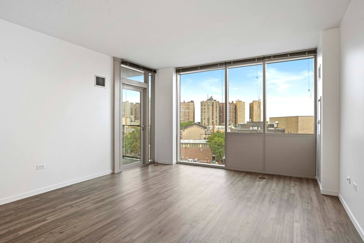 Apartment for rent at 3750 N Halsted St, Chicago, IL 60613