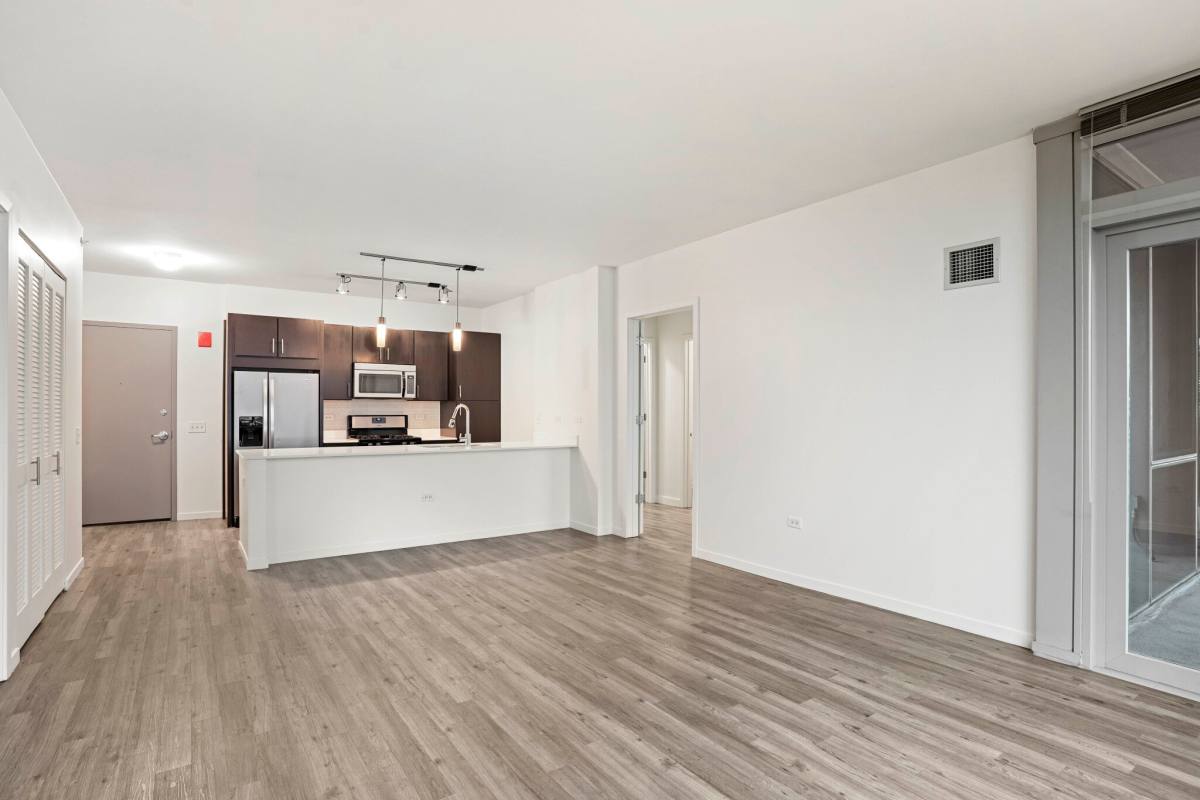 Apartment for rent at 3750 N Halsted St, Chicago, IL 60613