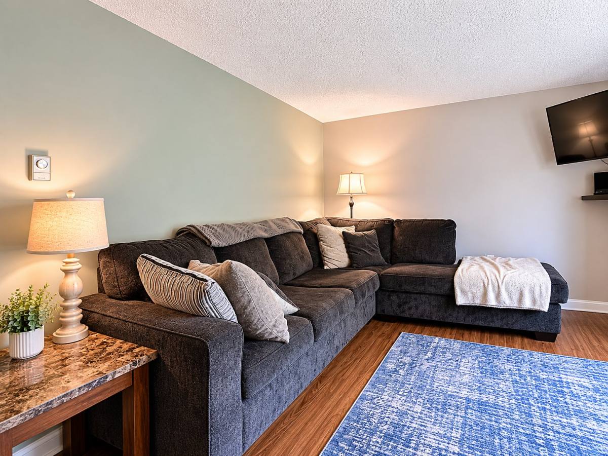 Townhouse for rent at 30 Villa Rd, Westbrook, ME 04092