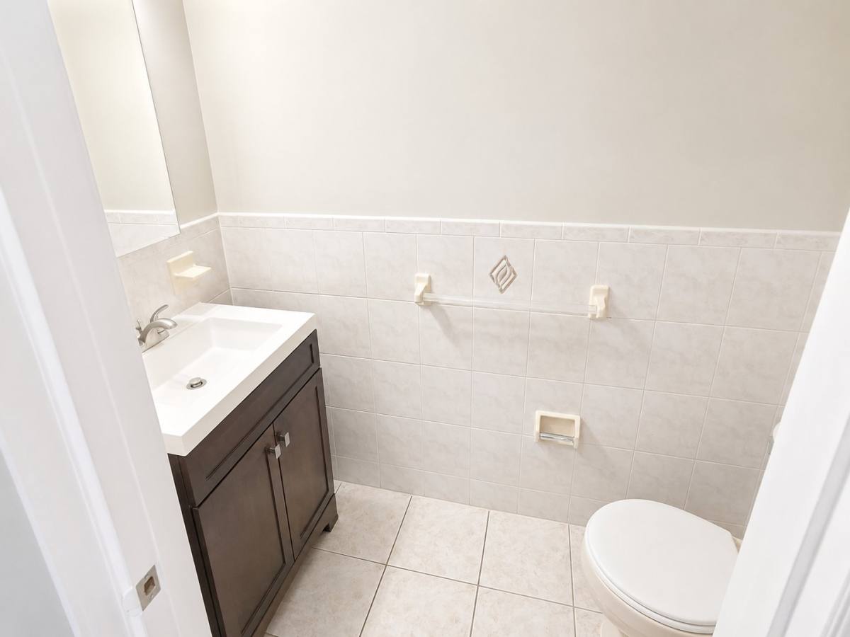 Apartment for rent at 132 Fabyan Place #1, Newark, NJ 07112