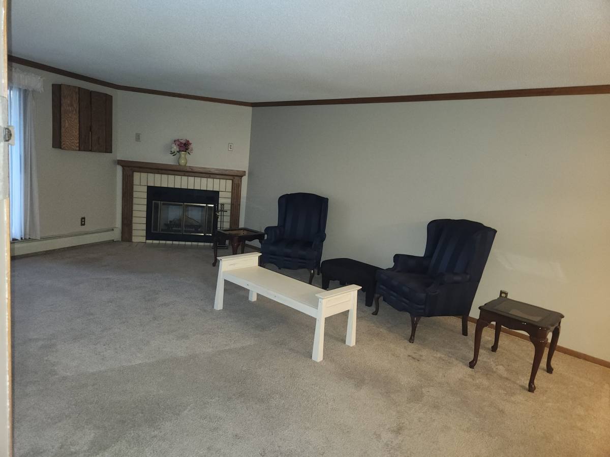 Condo for rent at 1011 41st Ave NE #220, Minneapolis, MN 55421