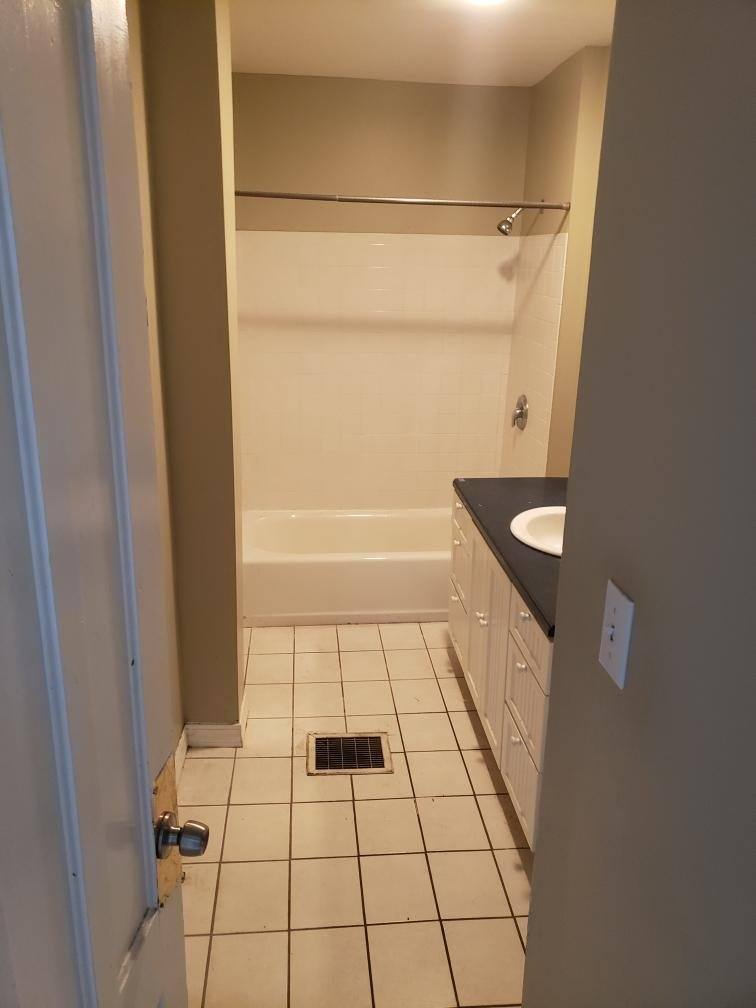 Apartment for rent at 622 Park Ave #2, Syracuse, NY 13204