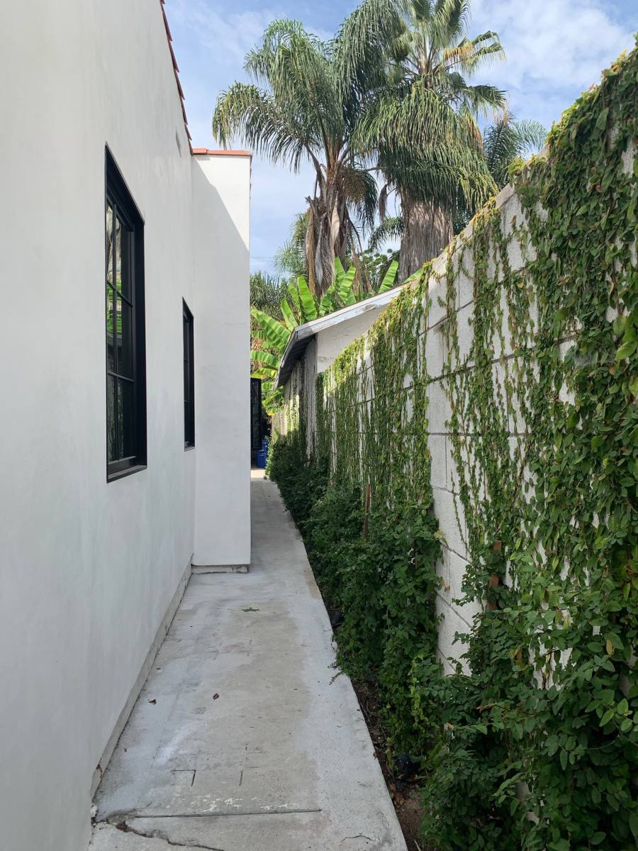 House for rent at 719 N Formosa Ave, Los Angeles, CA 90046