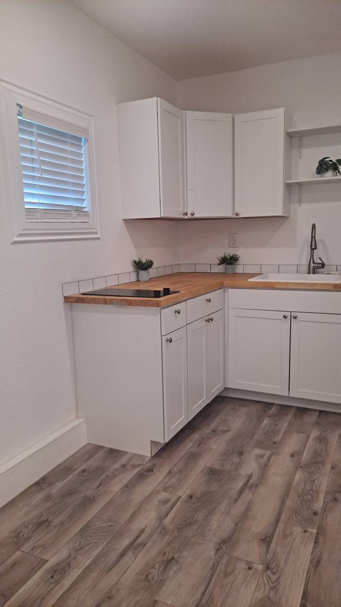 House for rent at 102 Azalea Circle, Las Vegas, NV 89107