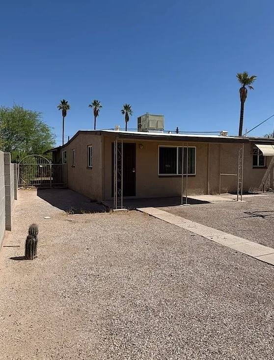 House for rent at 419 E Alturas St, Tucson, AZ 85705