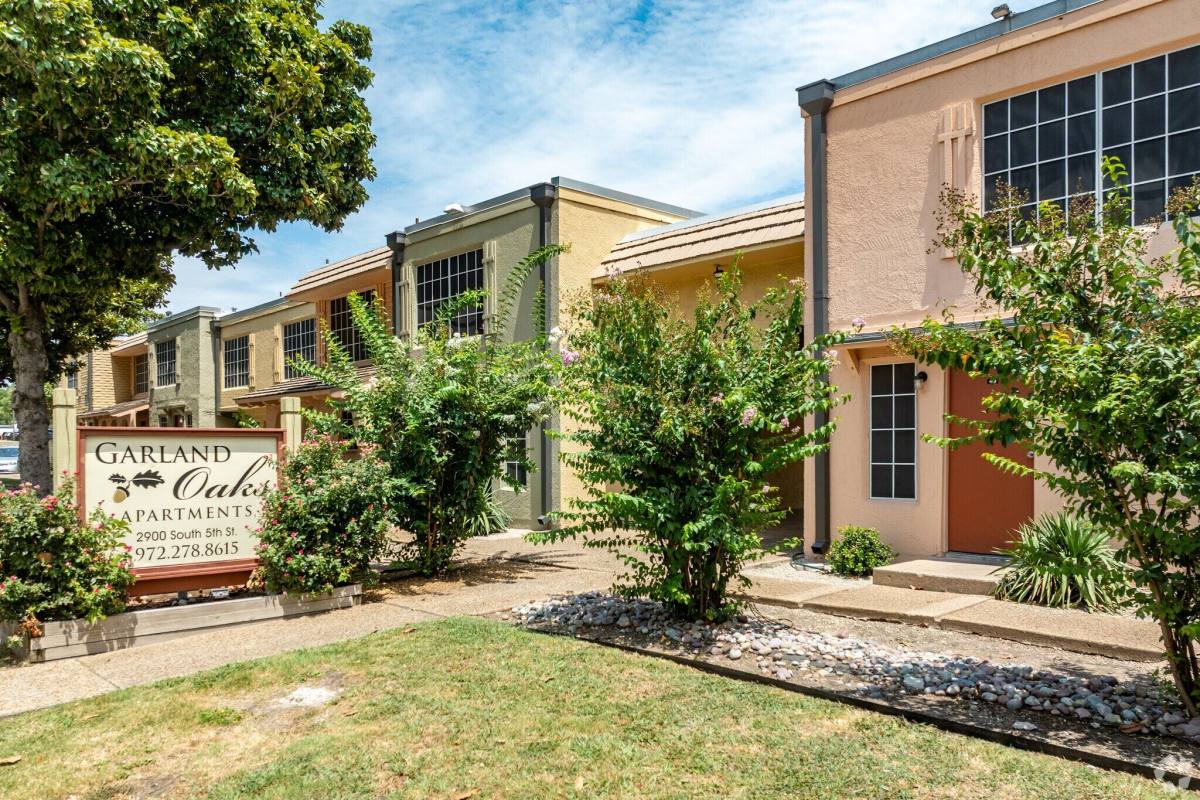 Apartment for rent at 2900 S 5th St #20, Garland, TX 75041
