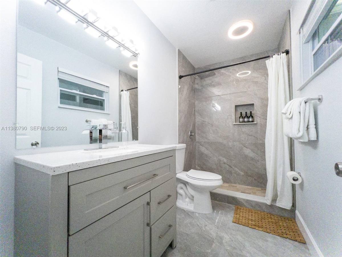 House for rent at 2761 SW 33rd Ave #2, Miami, FL 33133