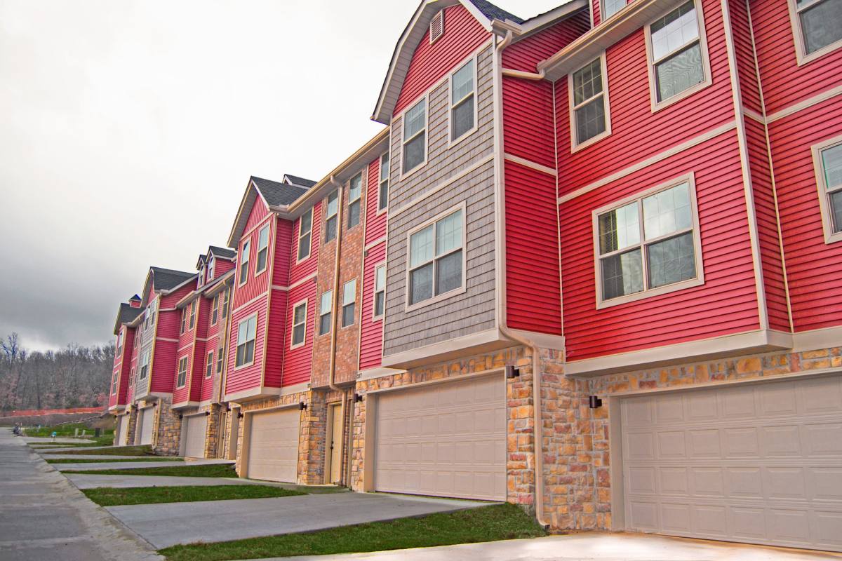 Townhouse for rent at 235 S Rolling Woods Way, Fayetteville, AR 72704