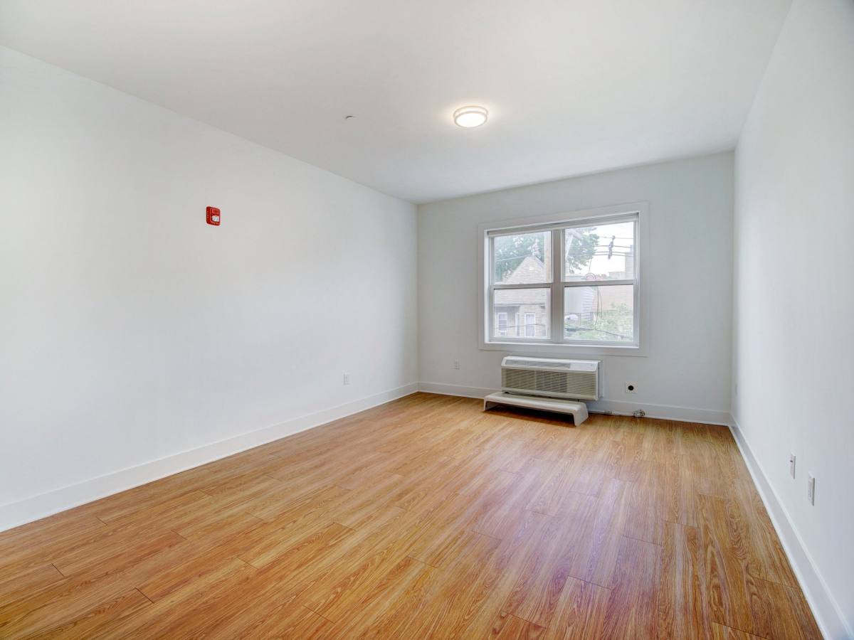 Apartment for rent at 429 Bergen Ave #403, Jersey City, NJ 07304