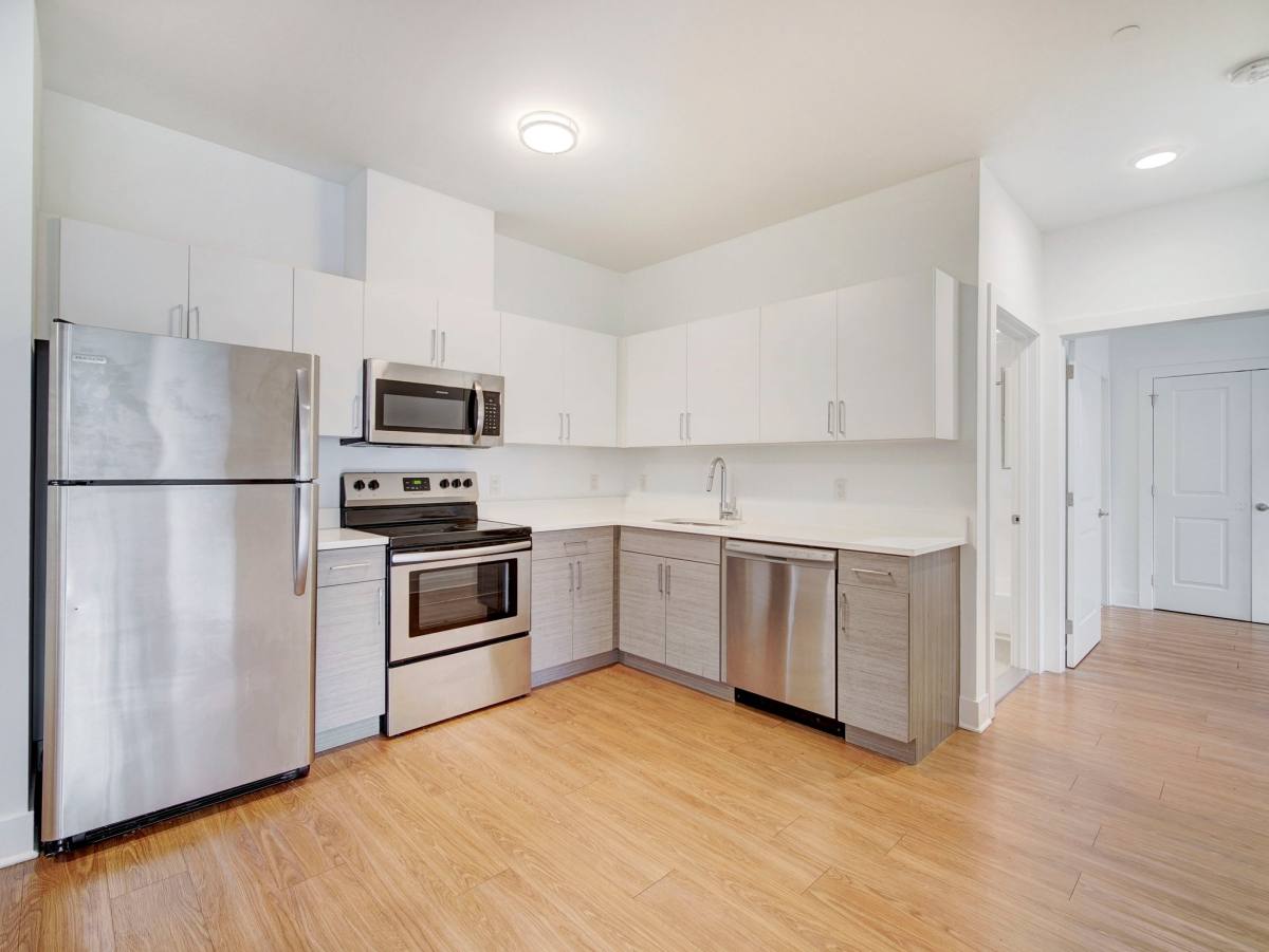 Apartment for rent at 429 Bergen Ave #403, Jersey City, NJ 07304