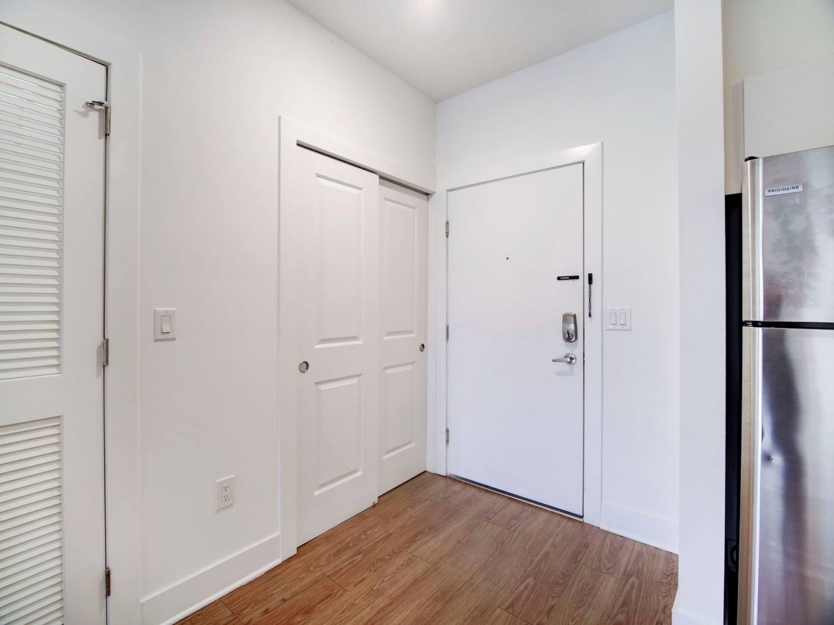 Apartment for rent at 429 Bergen Ave #403, Jersey City, NJ 07304