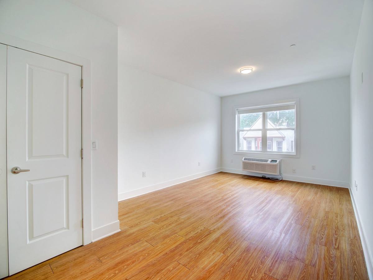 Apartment for rent at 429 Bergen Ave #403, Jersey City, NJ 07304