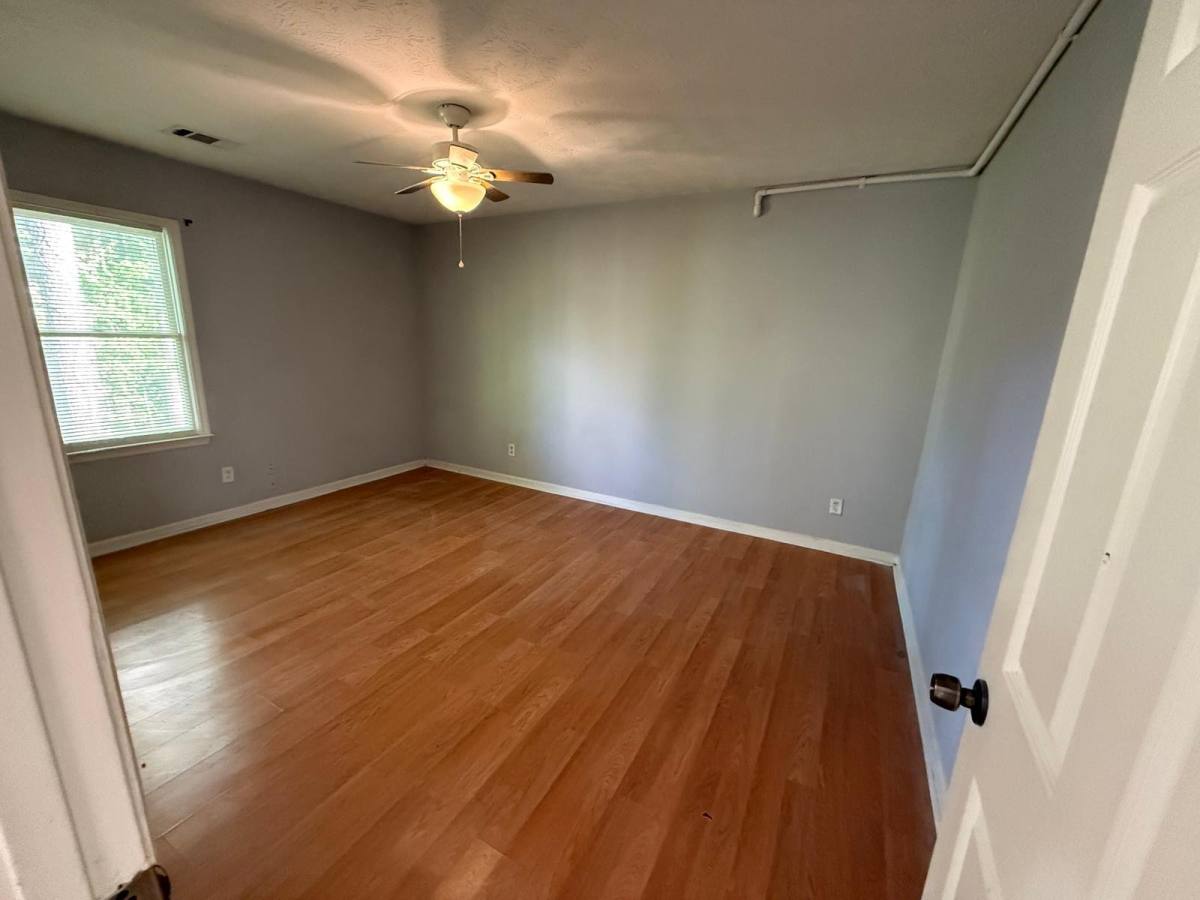 Townhouse for rent at 809 Burns Walk Court NW, Lilburn, GA 30047