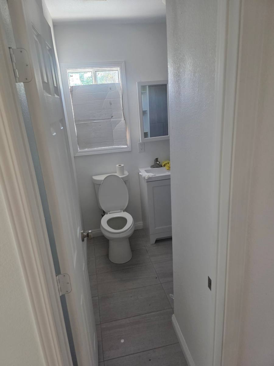 Apartment for rent at 1917 E 60th St #1916, Long Beach, CA 90805