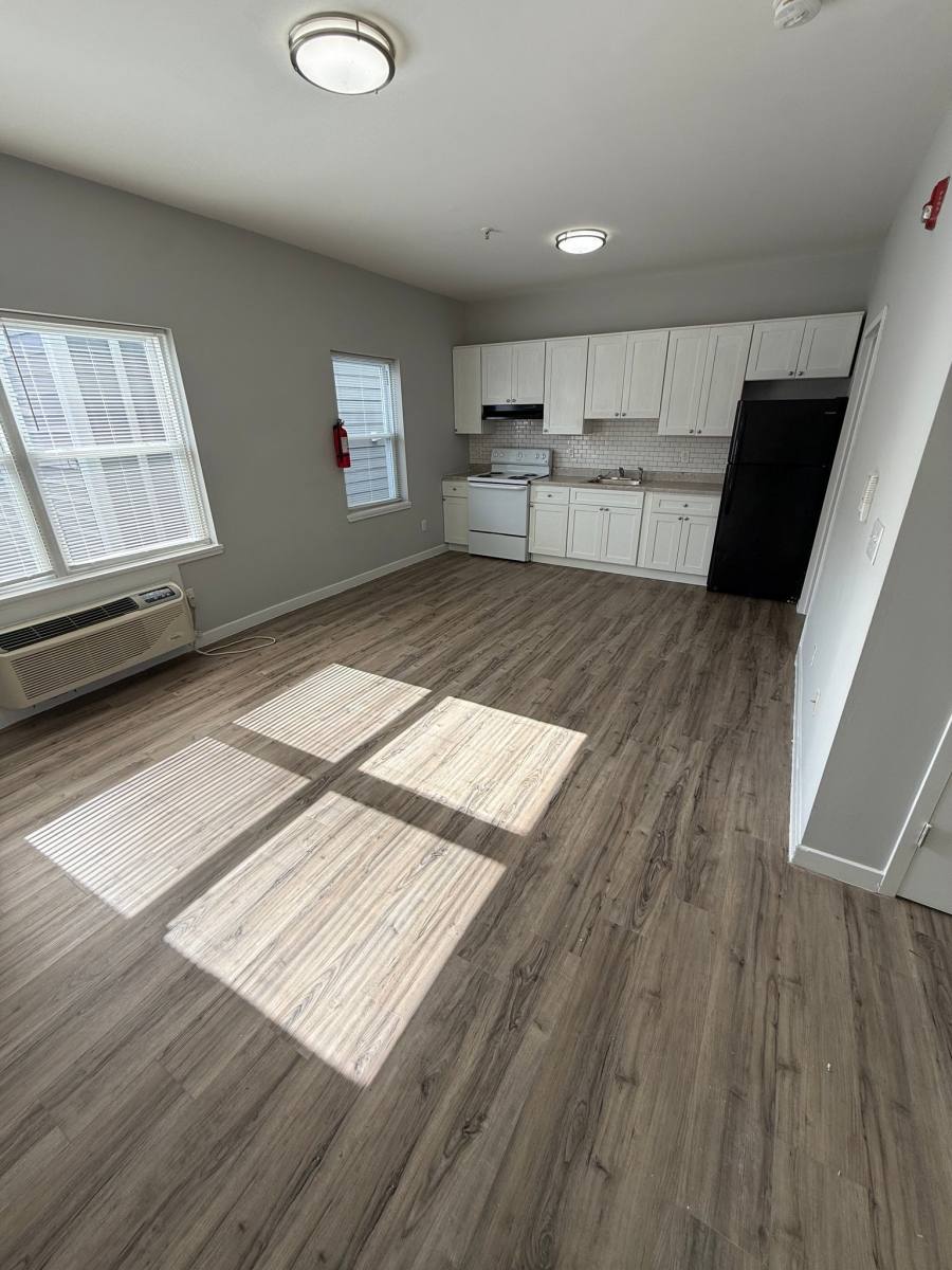Apartment for rent at 146 Hamilton Ave #203, Paterson, NJ 07501