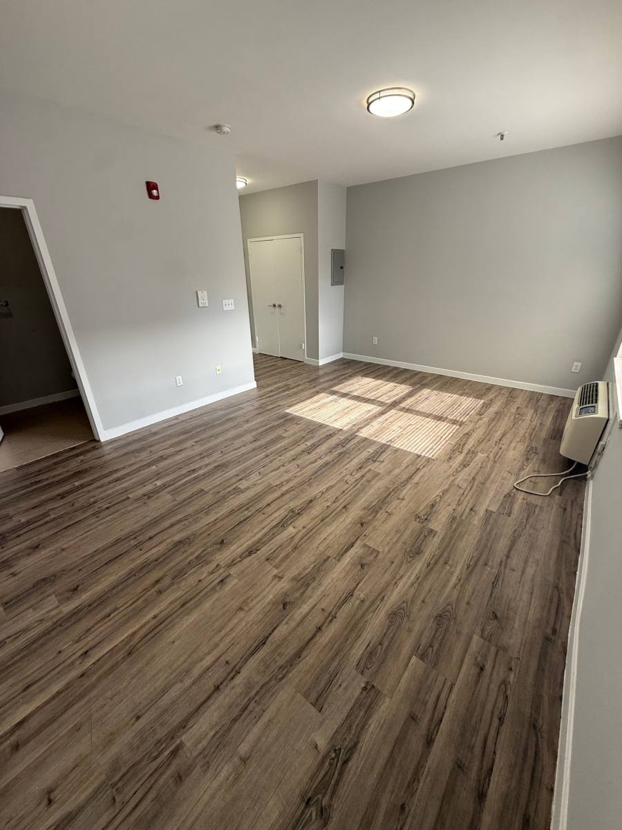 Apartment for rent at 146 Hamilton Ave #203, Paterson, NJ 07501
