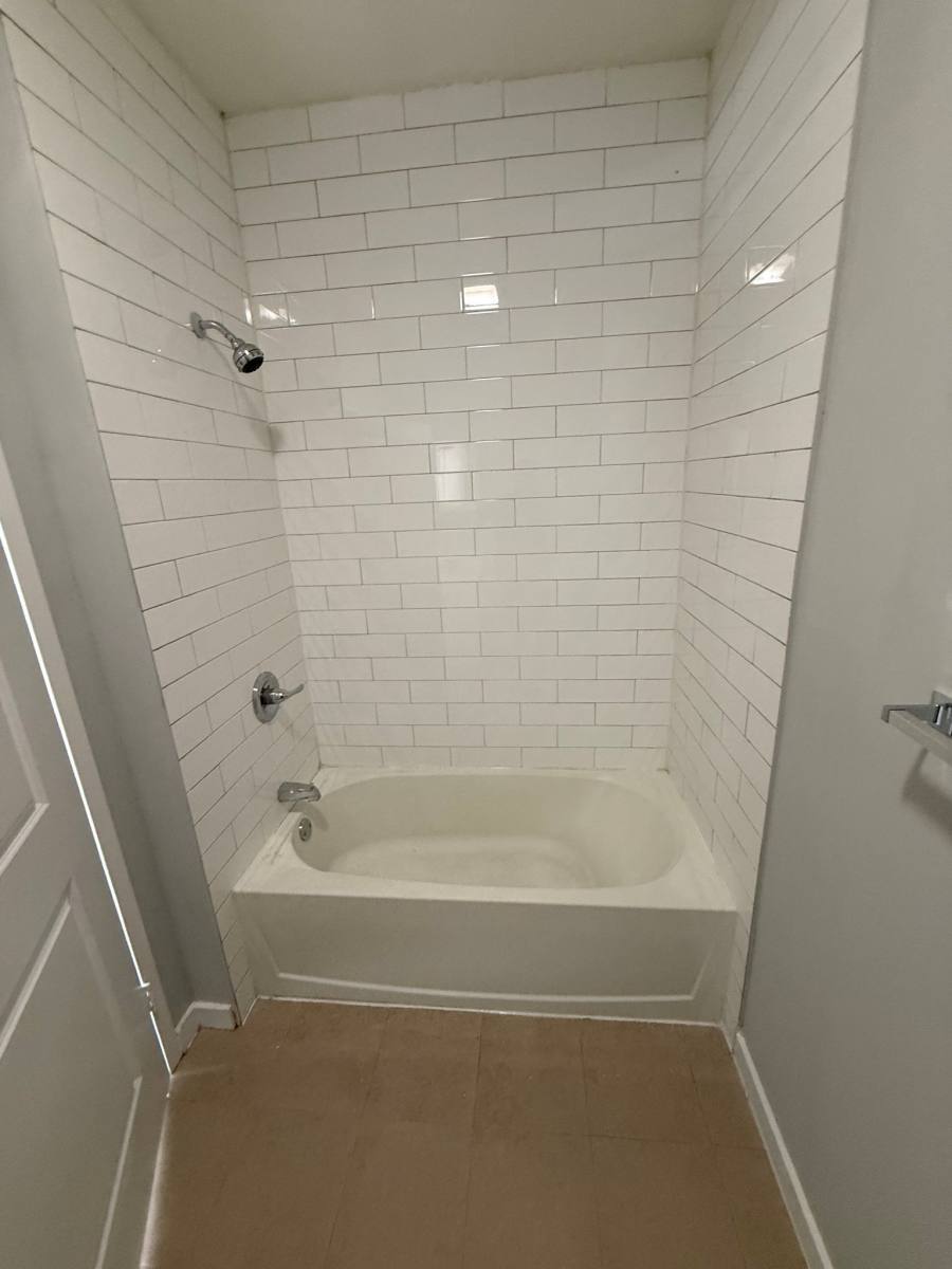 Apartment for rent at 146 Hamilton Ave #203, Paterson, NJ 07501