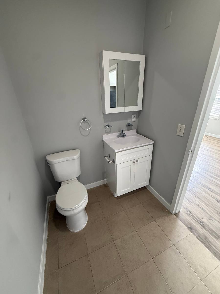 Apartment for rent at 146 Hamilton Ave #203, Paterson, NJ 07501