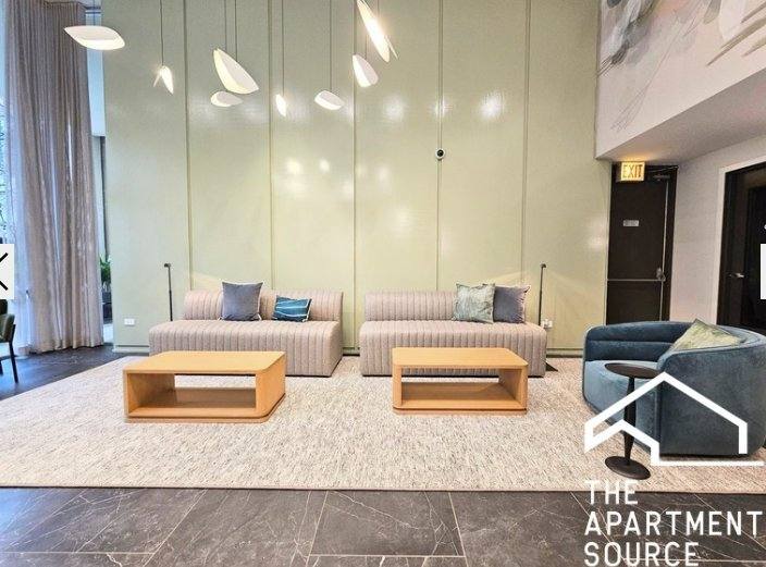 Apartment for rent at 1344 N Dearborn St #5C, Chicago, IL 60610