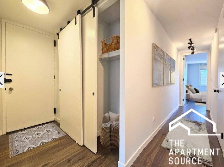 Apartment for rent at 1344 N Dearborn St #11F, Chicago, IL 60610