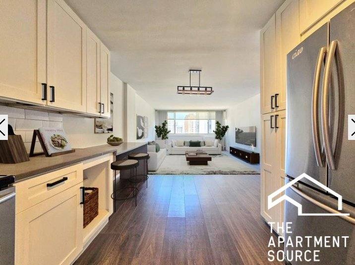 Apartment for rent at 1344 N Dearborn St #11F, Chicago, IL 60610