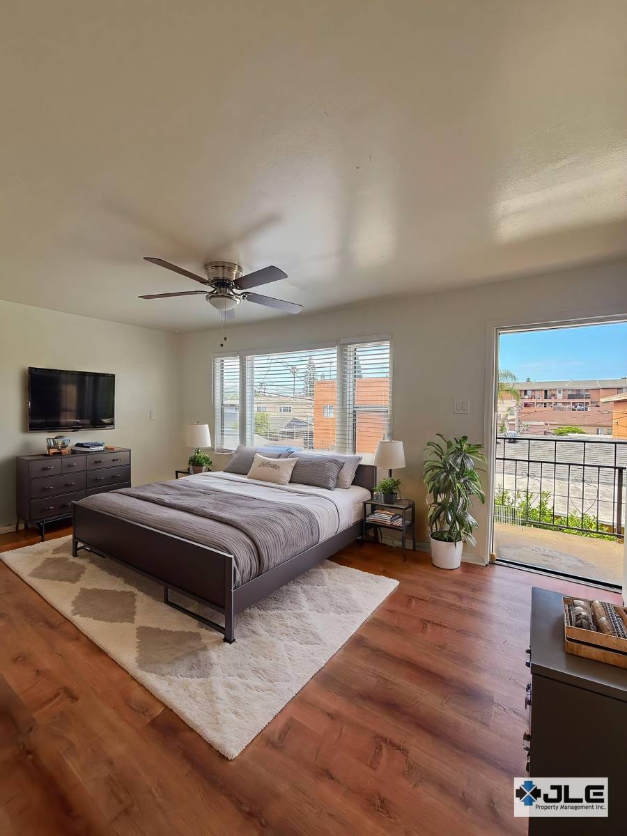 Apartment for rent at 1122 Cherry Ave #D, Long Beach, CA 90813